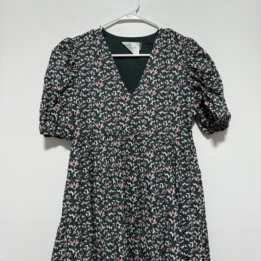 Hyacinth House Tuckernuck Green Floral Tiered Midi‎ Dress Puff Sleeve V-Neck XS - Picture 3 of 10
